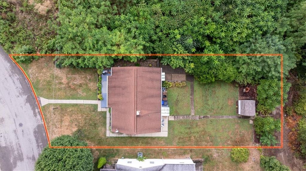 1038 Summit Avenue Monaca, PA 15061 - Photo 22 of 23 an aerial view of a house with a yard