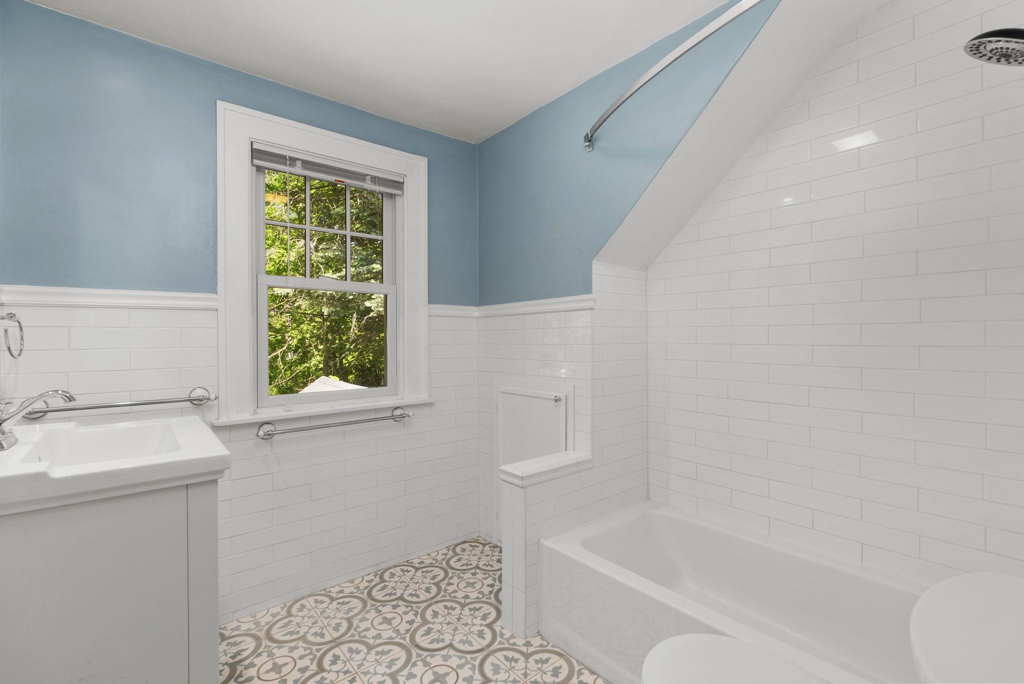 2428 Fox Madison, WI 53711 - Photo 15 of 32