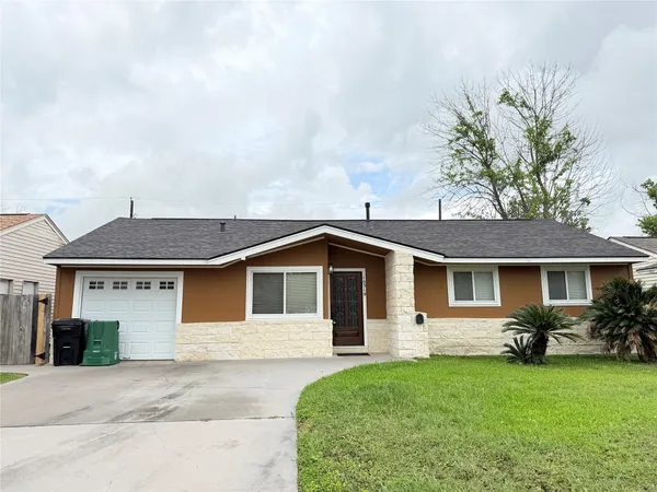 $235,000 | 10319 Dunvegan Way, Houston, TX 77013
