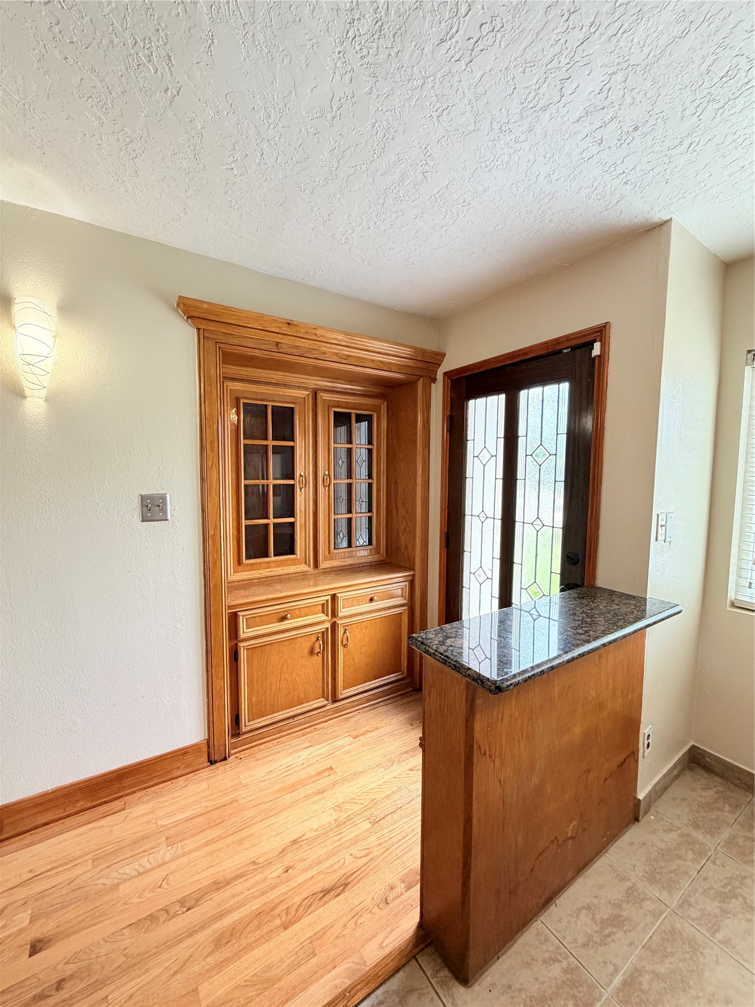 10319 Dunvegan Way Houston, TX 77013 - Photo 4 of 4