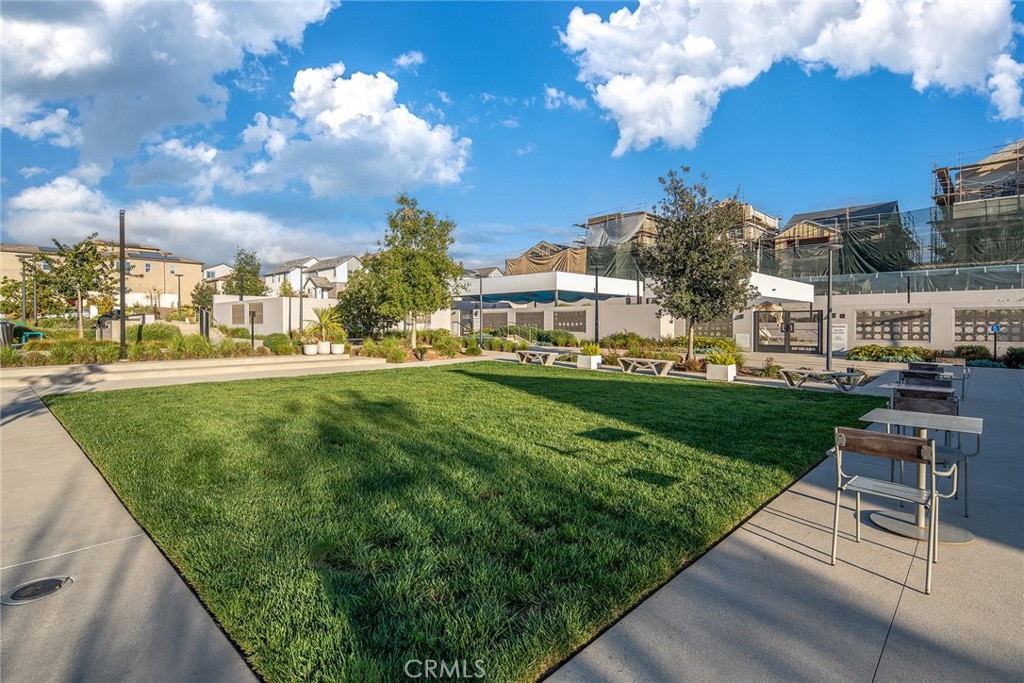 131 Restore Irvine, CA 92618 - Photo 37 of 43 a view of a garden with houses