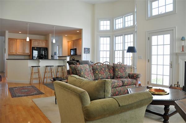 9 Ludlow Road, Unit 9 Quincy, MA 02171 - Photo 4 of 22 Gallery Image 4
