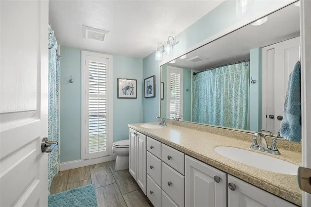 $2,995,000 | 935 Eden Isle Drive Northeast, St. Petersburg, FL 33704