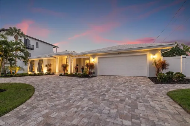 $2,995,000 | 935 Eden Isle Drive Northeast, St. Petersburg, FL 33704