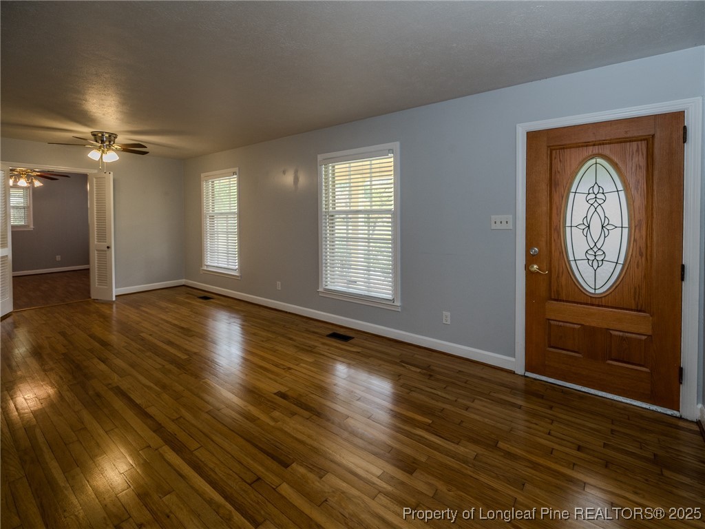 518 Forest Road Lumberton, NC 28358 - Photo 6 of 42 Gallery Image 6