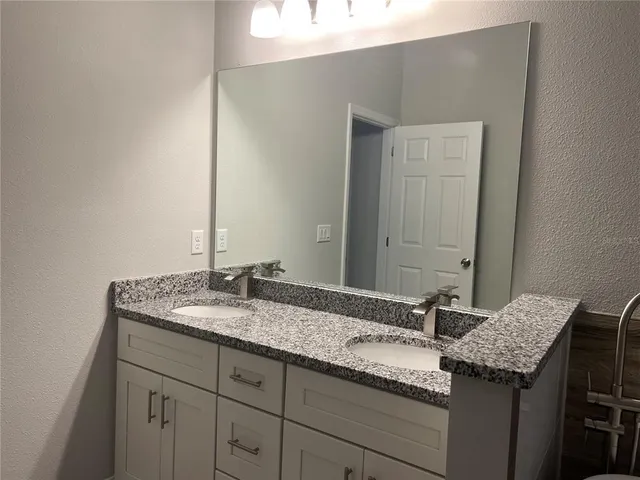 $2,000 | 409 Danube Drive, Kissimmee, FL 34759