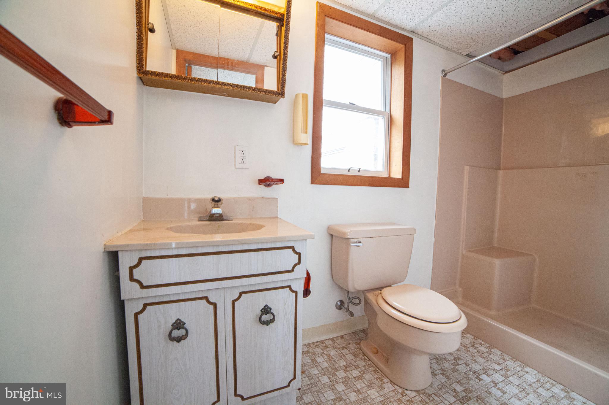 203 South Providence Road Wallingford, PA 19086 - Photo 27 of 33