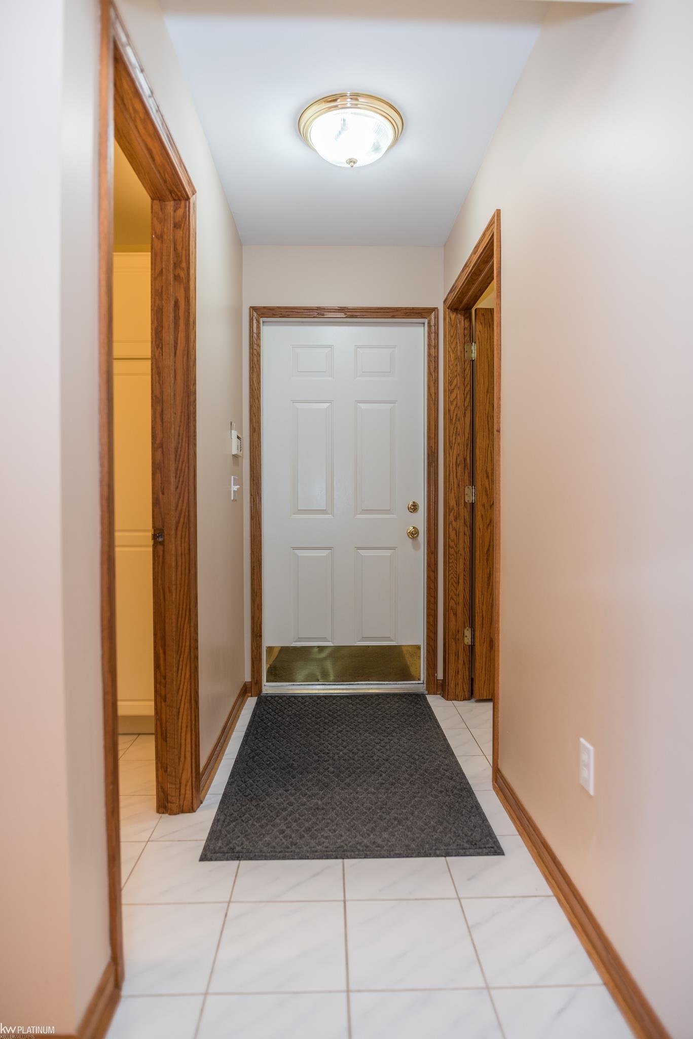 9980 Yale Road Avoca, MI 48006 - Photo 48 of 60 Entry from Garage