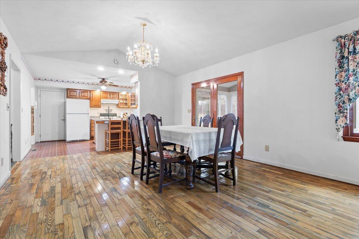 1297 Flowing Spring Road Buchanan, VA 24066 - Photo 12 of 42 16-1297 Flowing Spring Rd 16