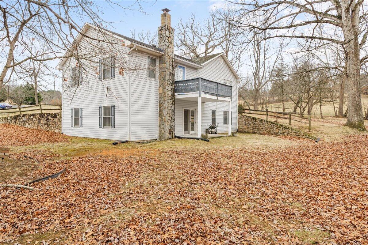 1297 Flowing Spring Road Buchanan, VA 24066 - Photo 3 of 42 34-1297 Flowing Spring Rd 34