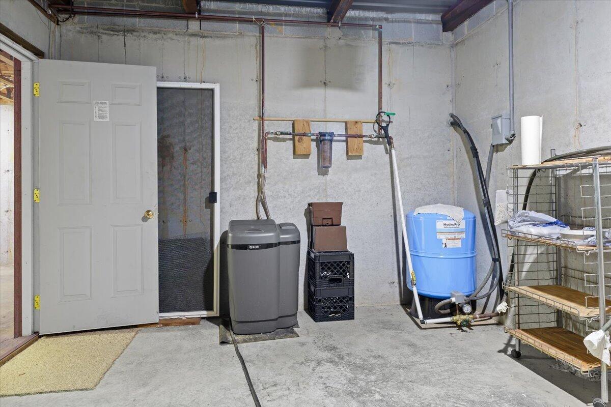 1297 Flowing Spring Road Buchanan, VA 24066 - Photo 35 of 42 42-1297 Flowing Spring Rd 42