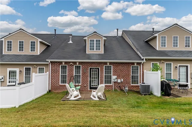 $369,900 | 7888 Marshall Arch Drive, Mechanicsville, VA 23111