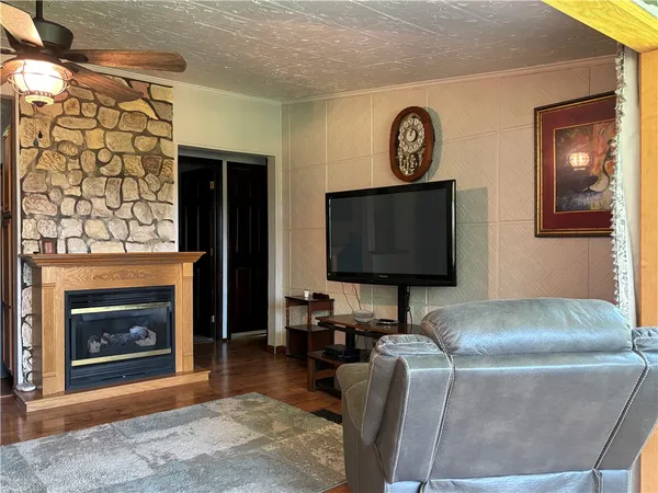 $369,900 | 3-4 Erickson Drive, Mount Jewett, PA 16740