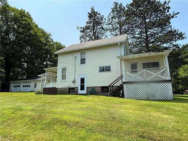$369,900 | 4 Erickson Drive, Mount Jewett, PA 16740