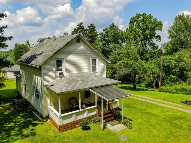 $369,900 | 4 Erickson Drive, Mount Jewett, PA 16740