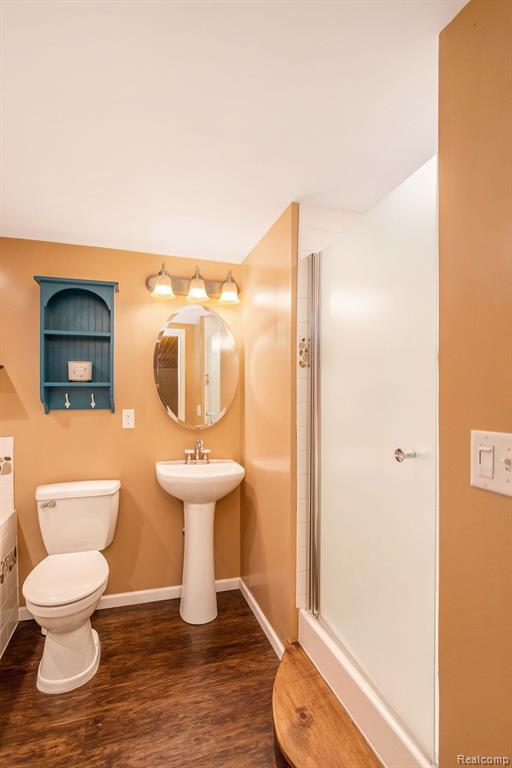 4198 Edmore Road Waterford, MI 48329 - Photo 13 of 28