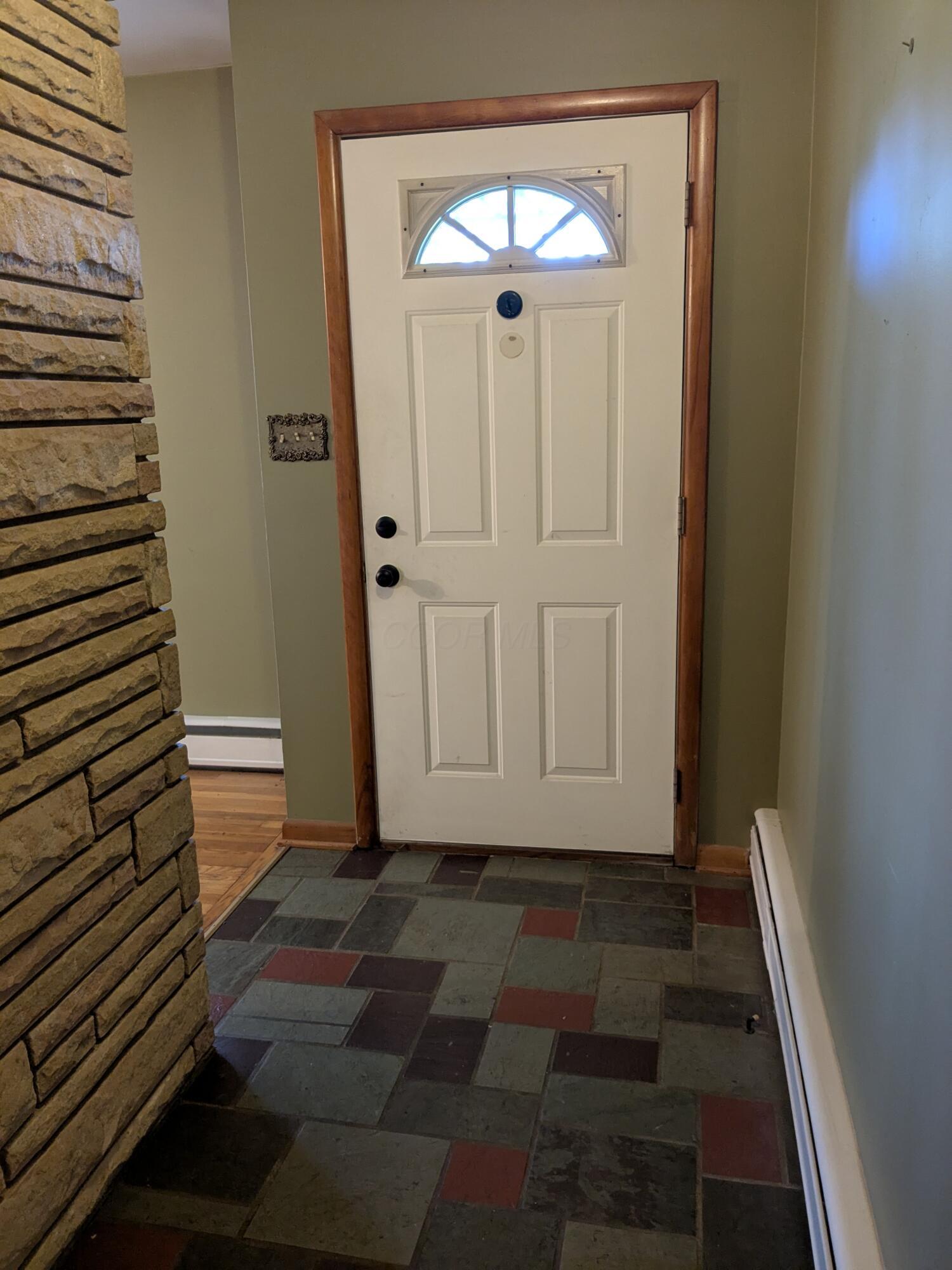 7225 Alkire Road Galloway, OH 43119 - Photo 11 of 35 PXL_20251010_185406174