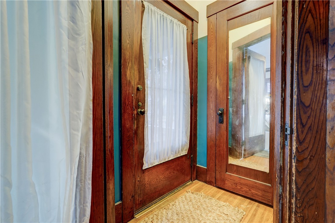 111 Richland Street Rochester, NY 14609 - Photo 10 of 45