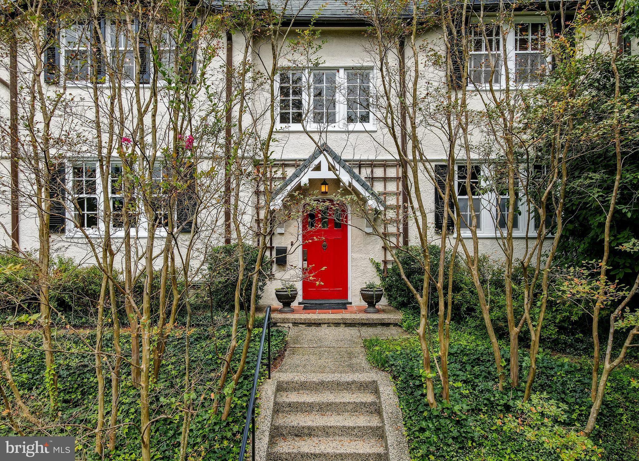 6 Englewood Road Baltimore, MD 21210 - Photo 2 of 57