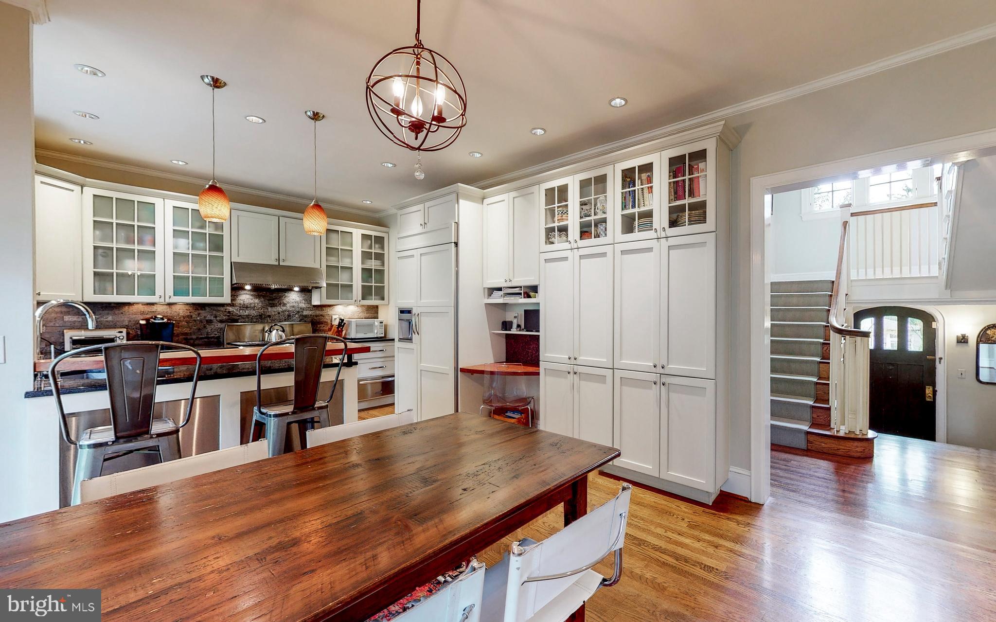 6 Englewood Road Baltimore, MD 21210 - Photo 17 of 57