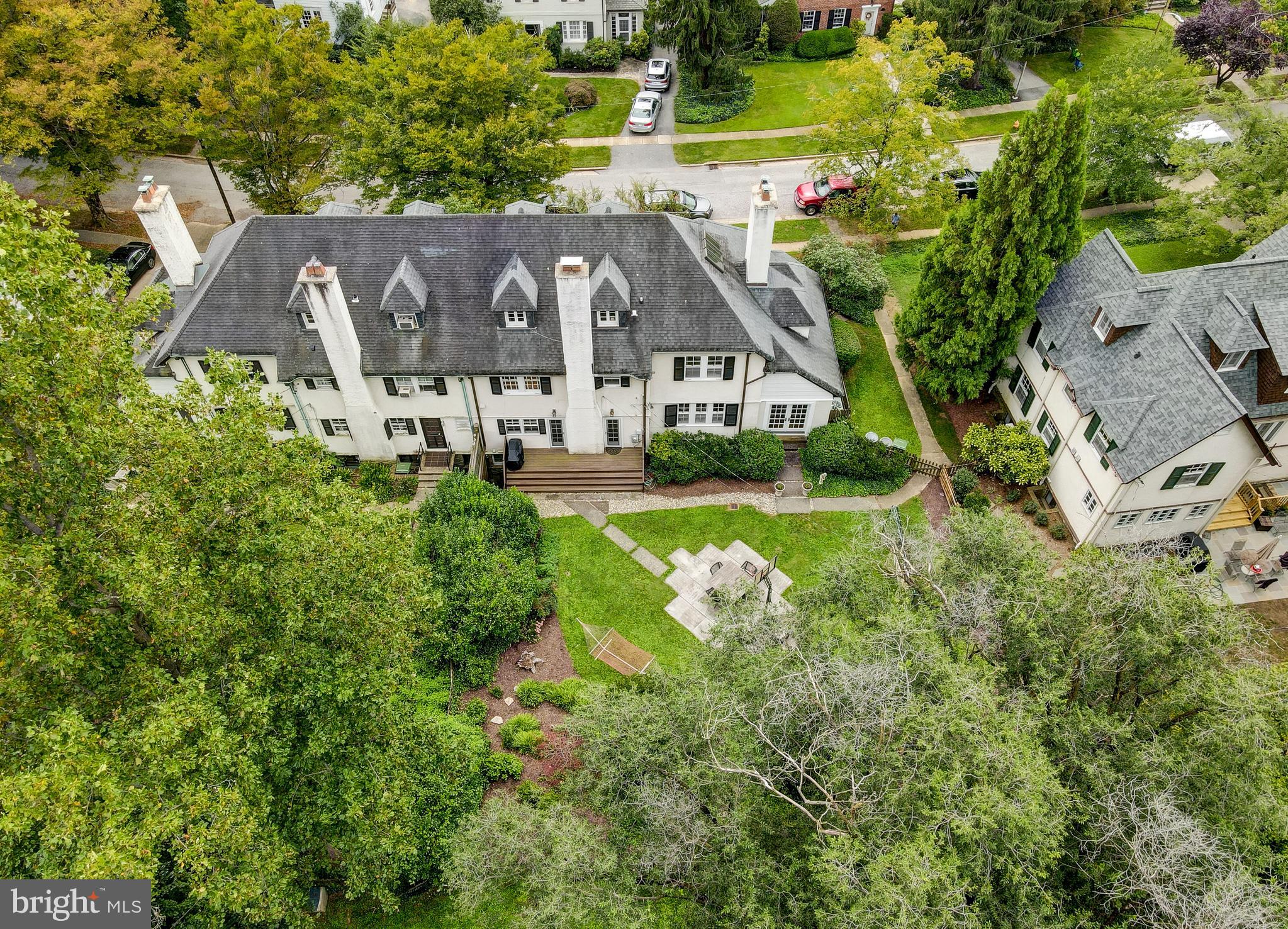 6 Englewood Road Baltimore, MD 21210 - Photo 3 of 57