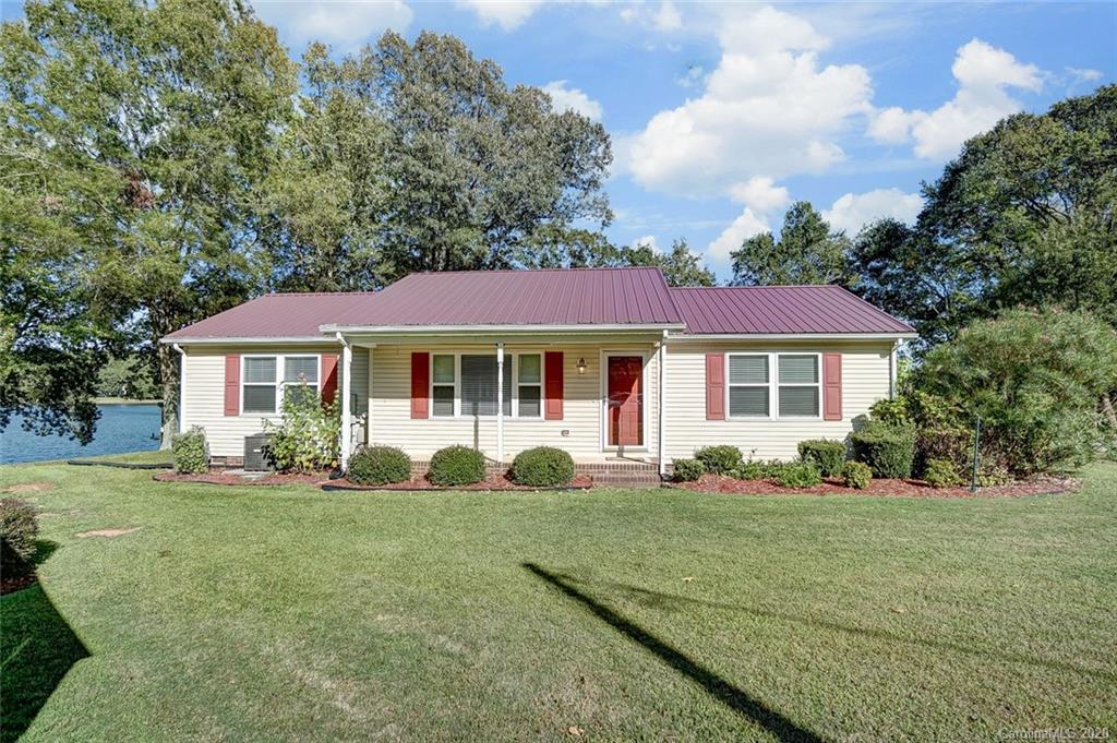 2578 Enchanto Road York, SC 29745 - Photo 1 of 39 Gallery Image 1