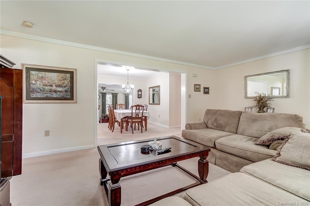 2578 Enchanto Road York, SC 29745 - Photo 9 of 39 Gallery Image 9