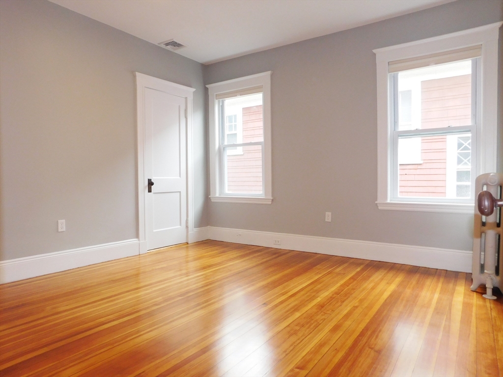15 Castleton Street Boston, MA 02130 - Photo 17 of 22 Gallery Image 17