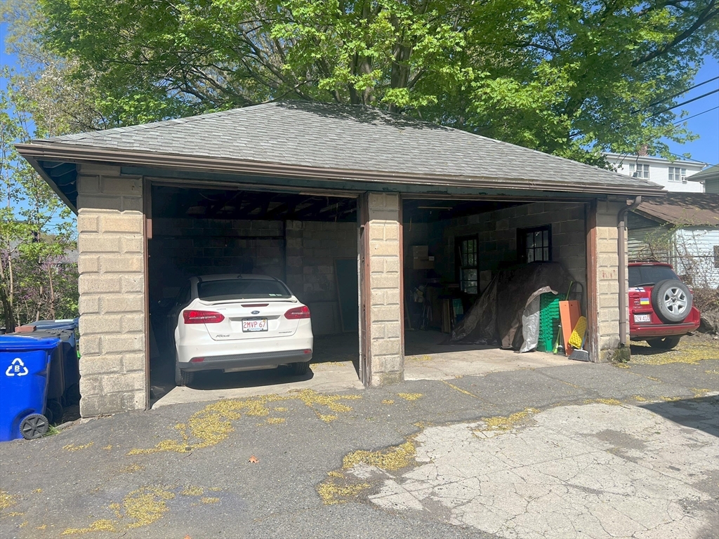 15 Castleton Street Boston, MA 02130 - Photo 5 of 22 Gallery Image 5