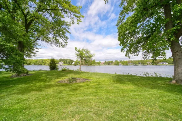 $175,000 | 14800 Canary Court, Brooklyn, MI 49230