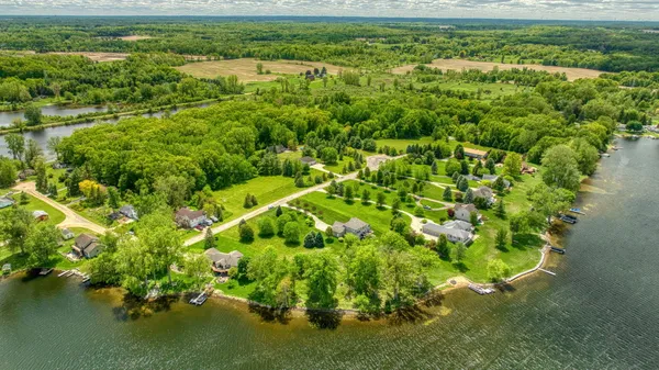 $175,000 | 14800 Canary Court, Brooklyn, MI 49230