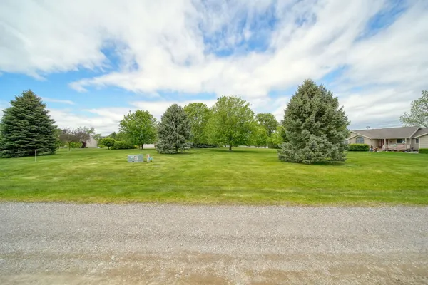 $175,000 | 14800 Canary Court, Brooklyn, MI 49230