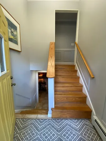 a view of entryway and hall