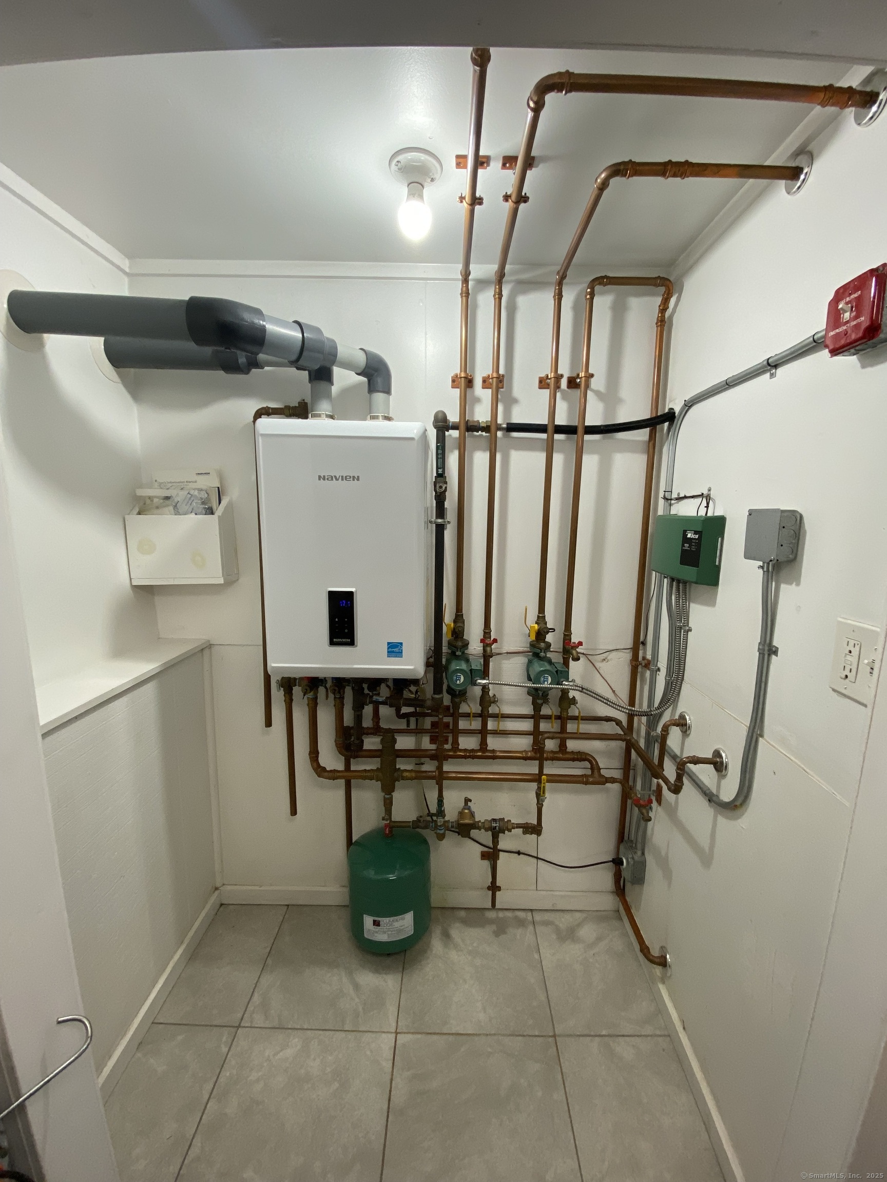 110 Wooster Avenue Waterbury, CT 06708 - Photo 35 of 35 a view of utility room