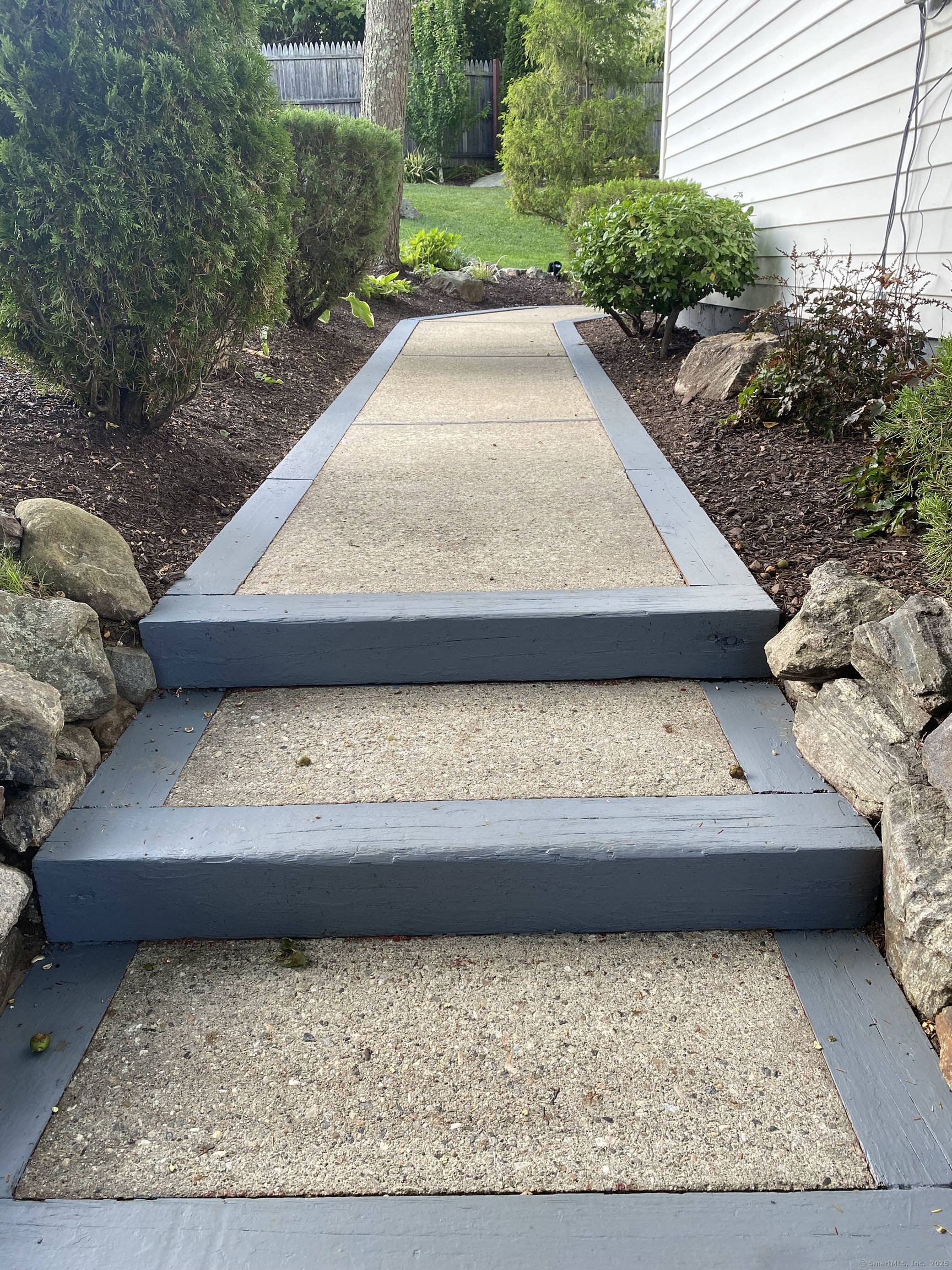 110 Wooster Avenue Waterbury, CT 06708 - Photo 6 of 35 a view of outdoor space with tub