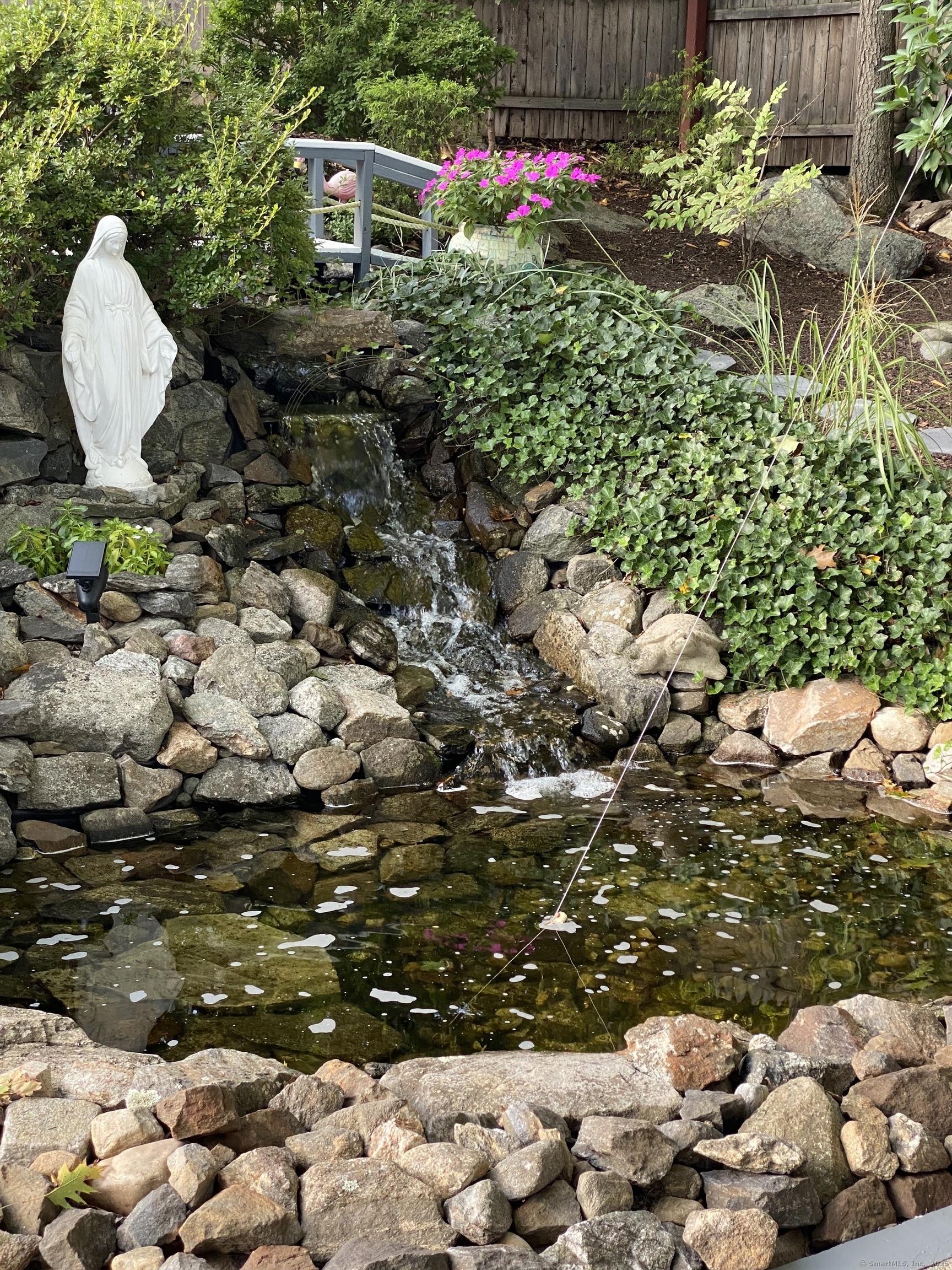 110 Wooster Avenue Waterbury, CT 06708 - Photo 7 of 35