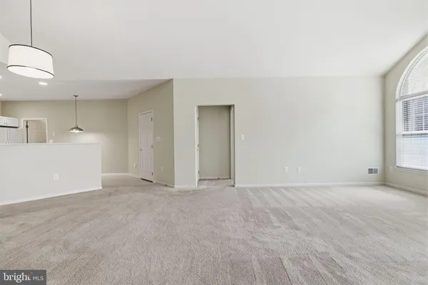 $2,750 | 606 Bellflower Road, Langhorne, PA 19047