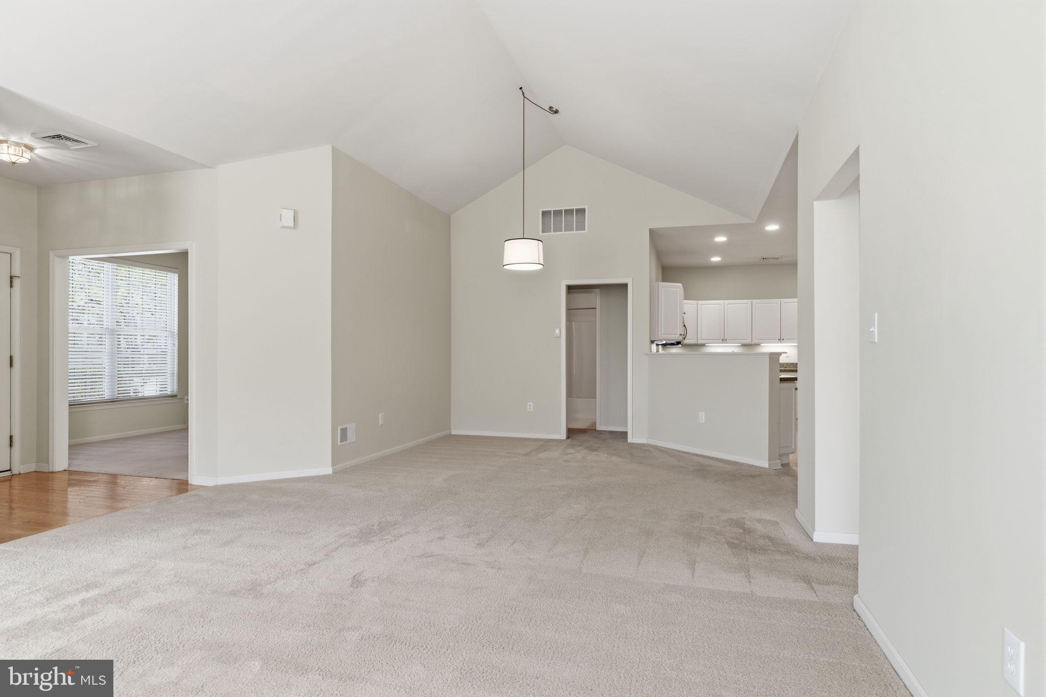 606 Bellflower Road Langhorne, PA 19047 - Photo 7 of 21