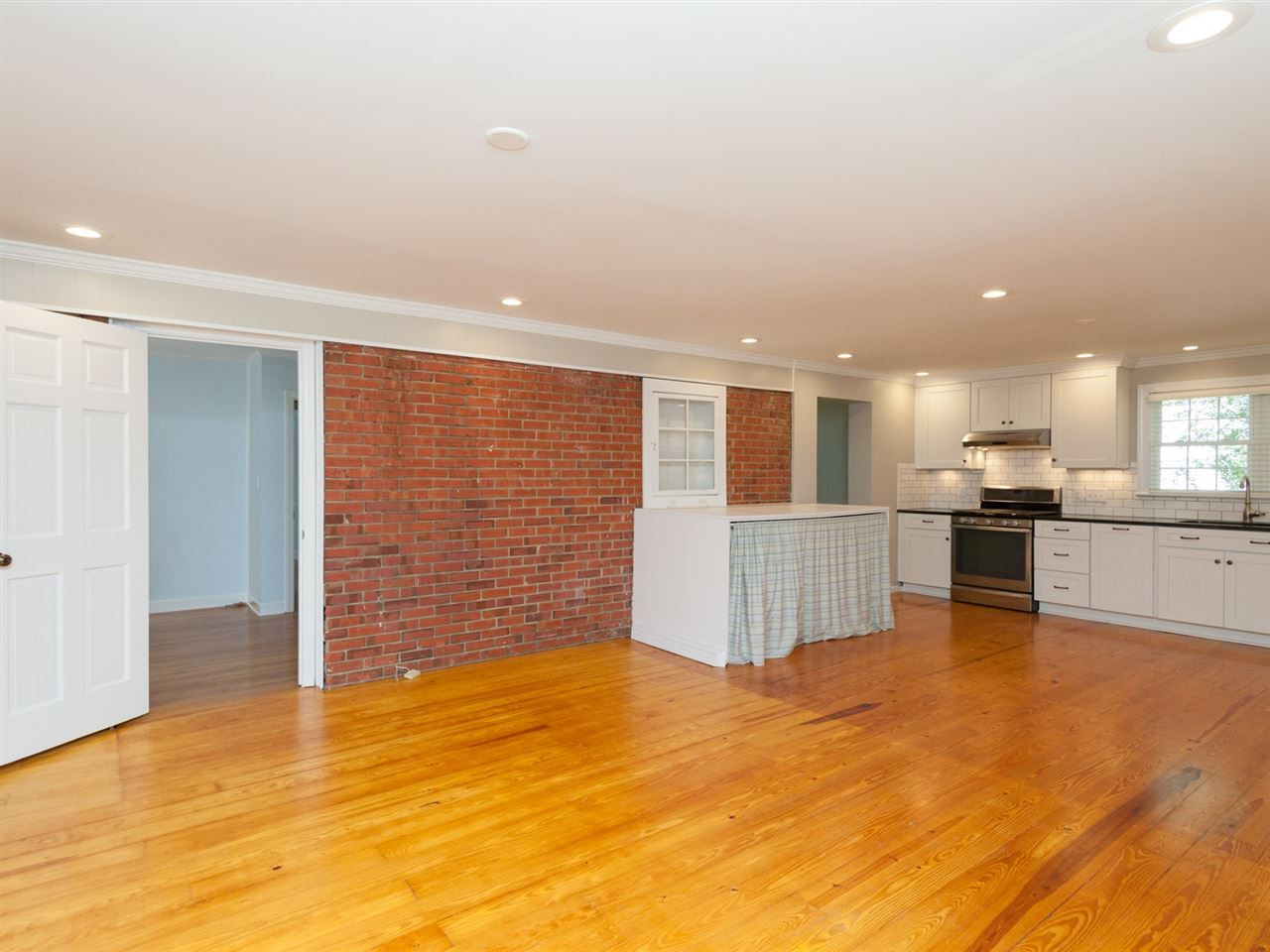 1228 Watauga Street Raleigh, NC 27604 - Photo 8 of 25 Photo 8