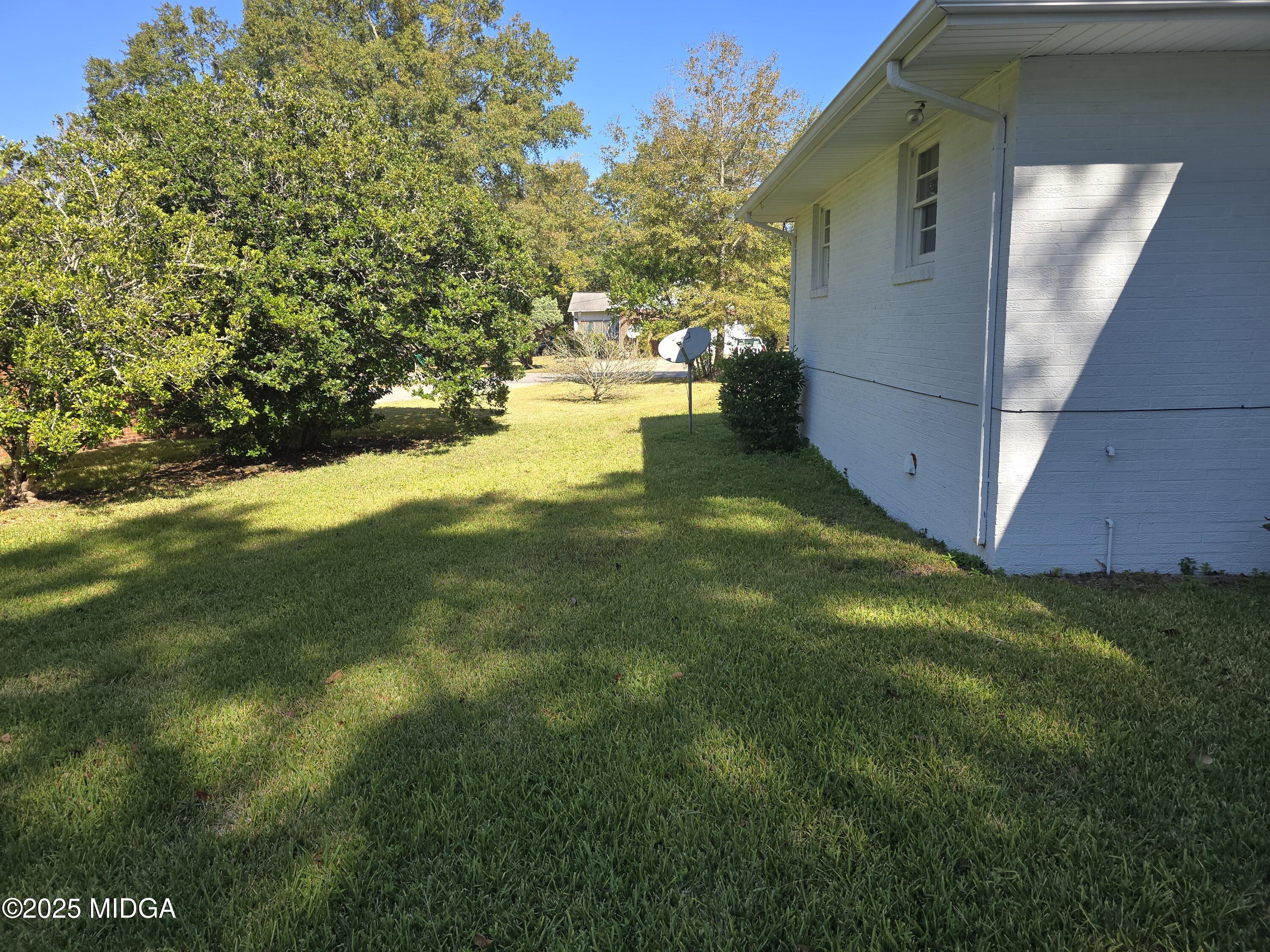 206 Willow Lake Road Fort Valley, GA 31030 - Photo 3 of 12 20251103_111348