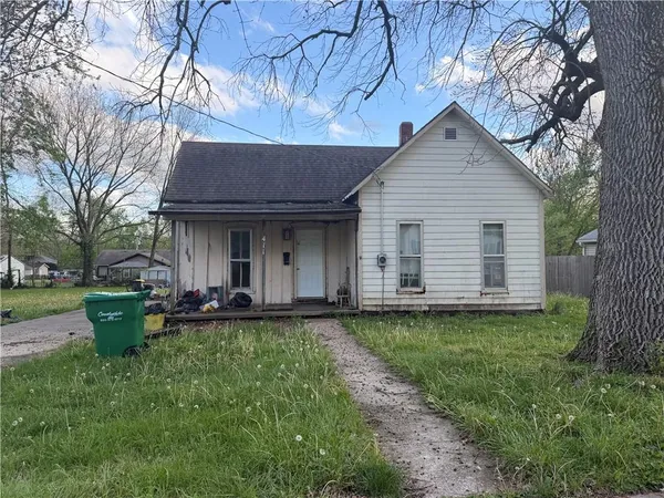 $29,000 | 411 West Adams Street, Butler, MO 64730