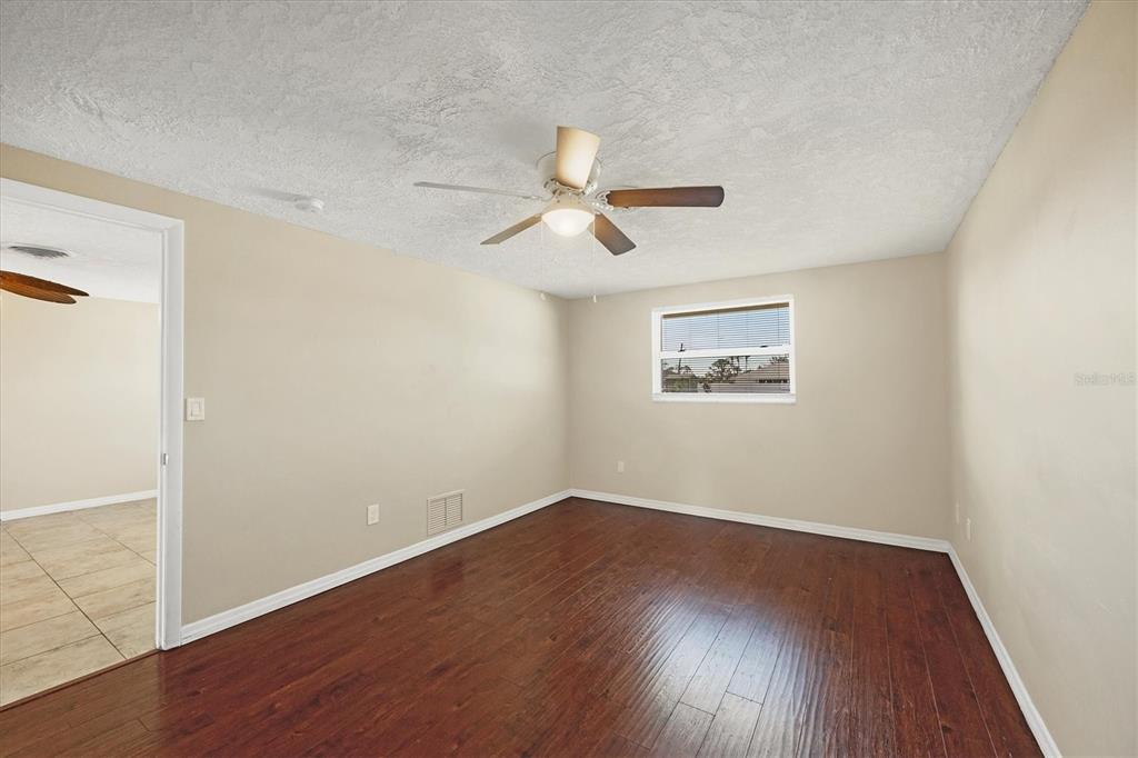 1533 Olympia Road Venice, FL 34293 - Photo 21 of 42 Gallery Image 21