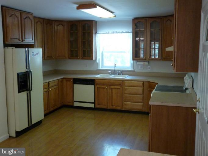 567 Trimble Road Joppa, MD 21085 - Photo 5 of 12 Kitchen #2