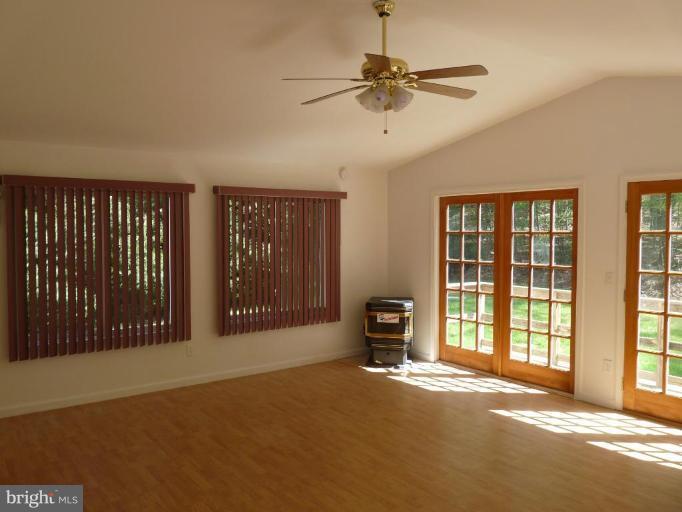 567 Trimble Road Joppa, MD 21085 - Photo 6 of 12 Family Room