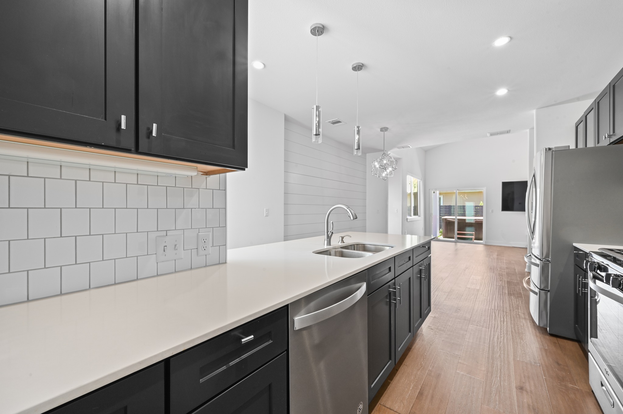 1409 Casey Street, Unit B Austin, TX 78704 - Photo 7 of 27
