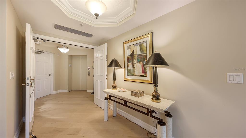 3621 North Point Road, Unit 403 Osprey, FL 34229 - Photo 6 of 100 Gallery Image 6