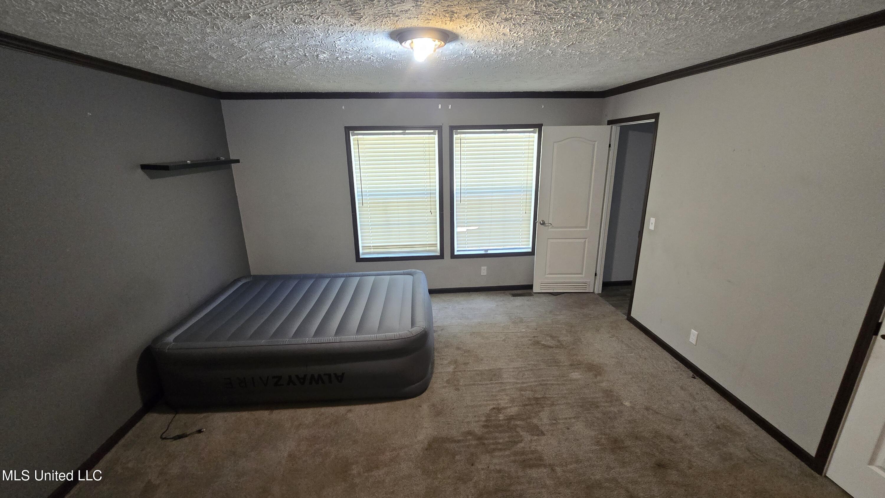 101 Pearl Hodge Road Laurel, MS 39443 - Photo 16 of 43 20250825_135422