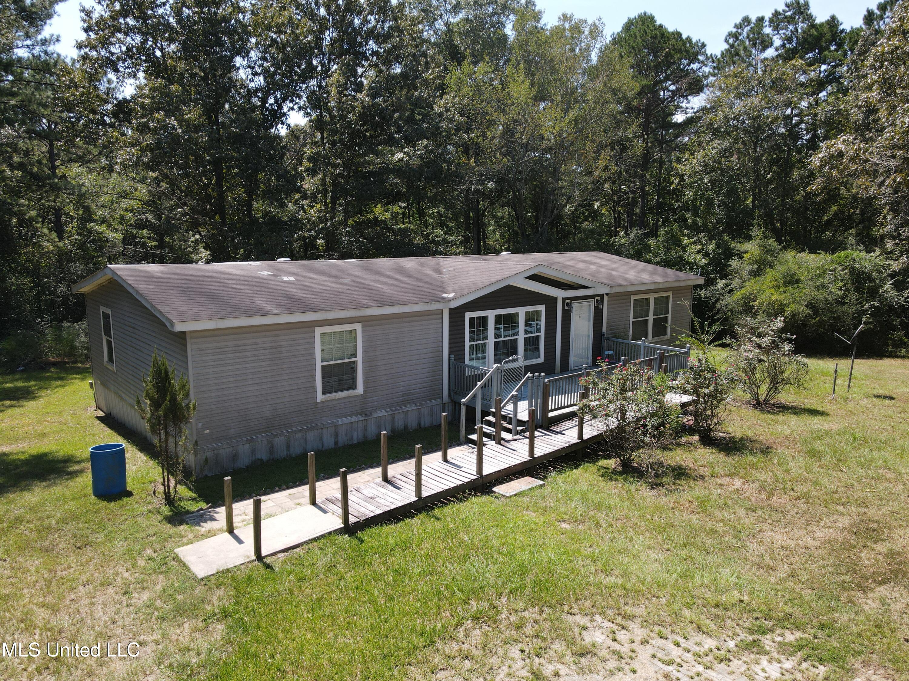 101 Pearl Hodge Road Laurel, MS 39443 - Photo 35 of 43 DJI_0821