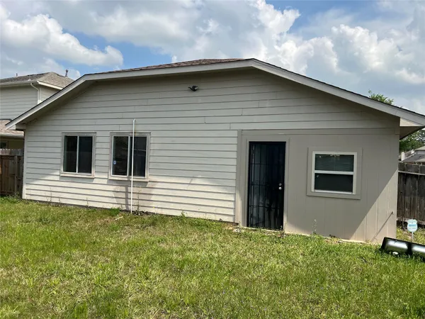 $1,800 | 18311 Melissa Springs Drive, Tomball, TX 77375