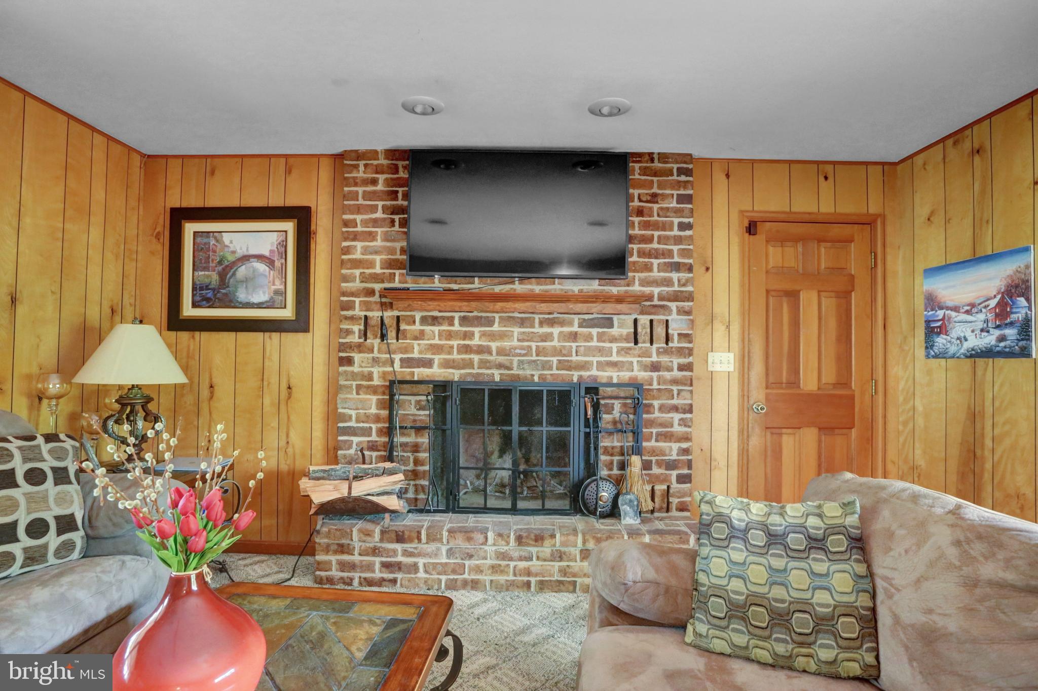 419 Miller Road Sinking Spring, PA 19608 - Photo 18 of 54